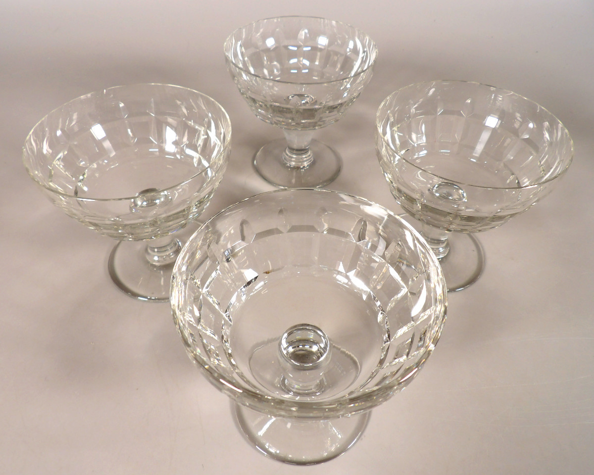 Set Of 4 Crystal Champagne Glasses By Baccarat - "marignane" Model-photo-1