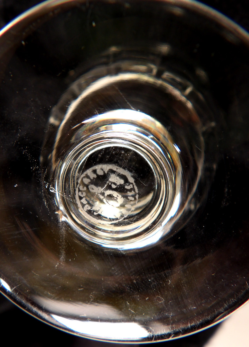 Ensemble de 8 Verres à Vin N°4 en Cristal par BACCARAT - Modèle "Marignane"-photo-3