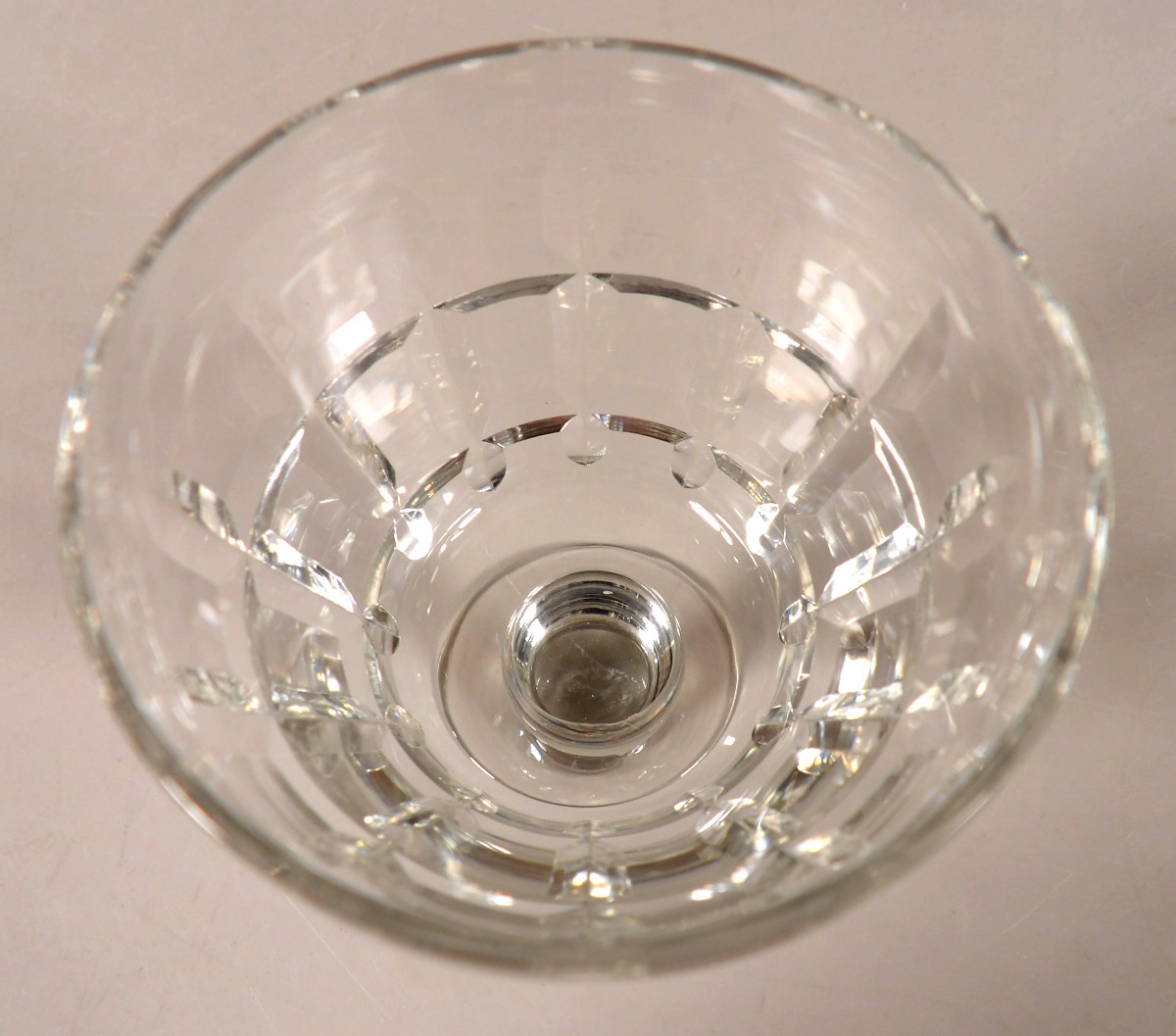 Ensemble de 8 Verres à Vin N°4 en Cristal par BACCARAT - Modèle "Marignane"-photo-3