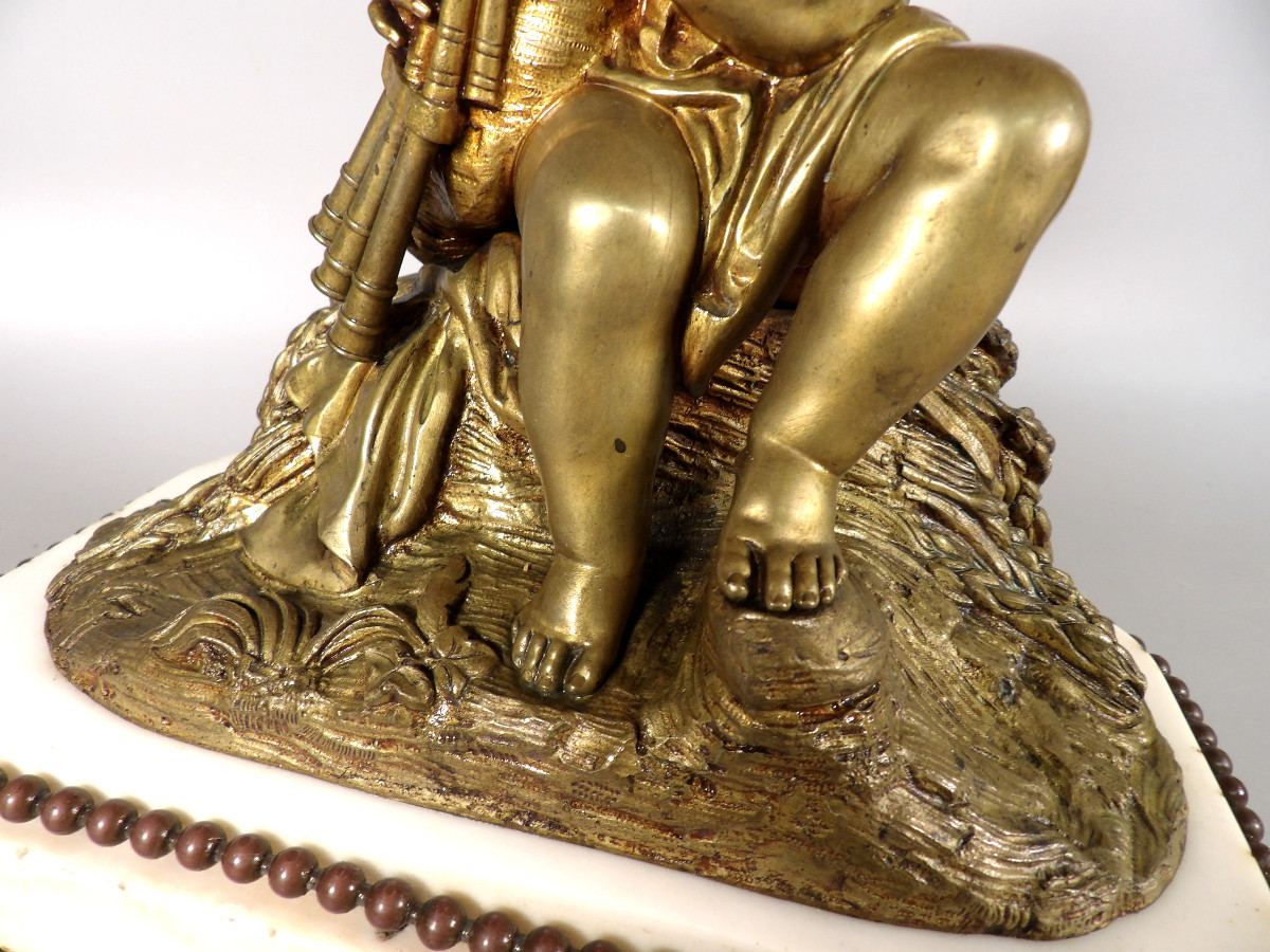 Bronze à Patine Dorée sur Socle en Marbre Blanc fin XIXème - Putti jouant de la Cornemuse-photo-7