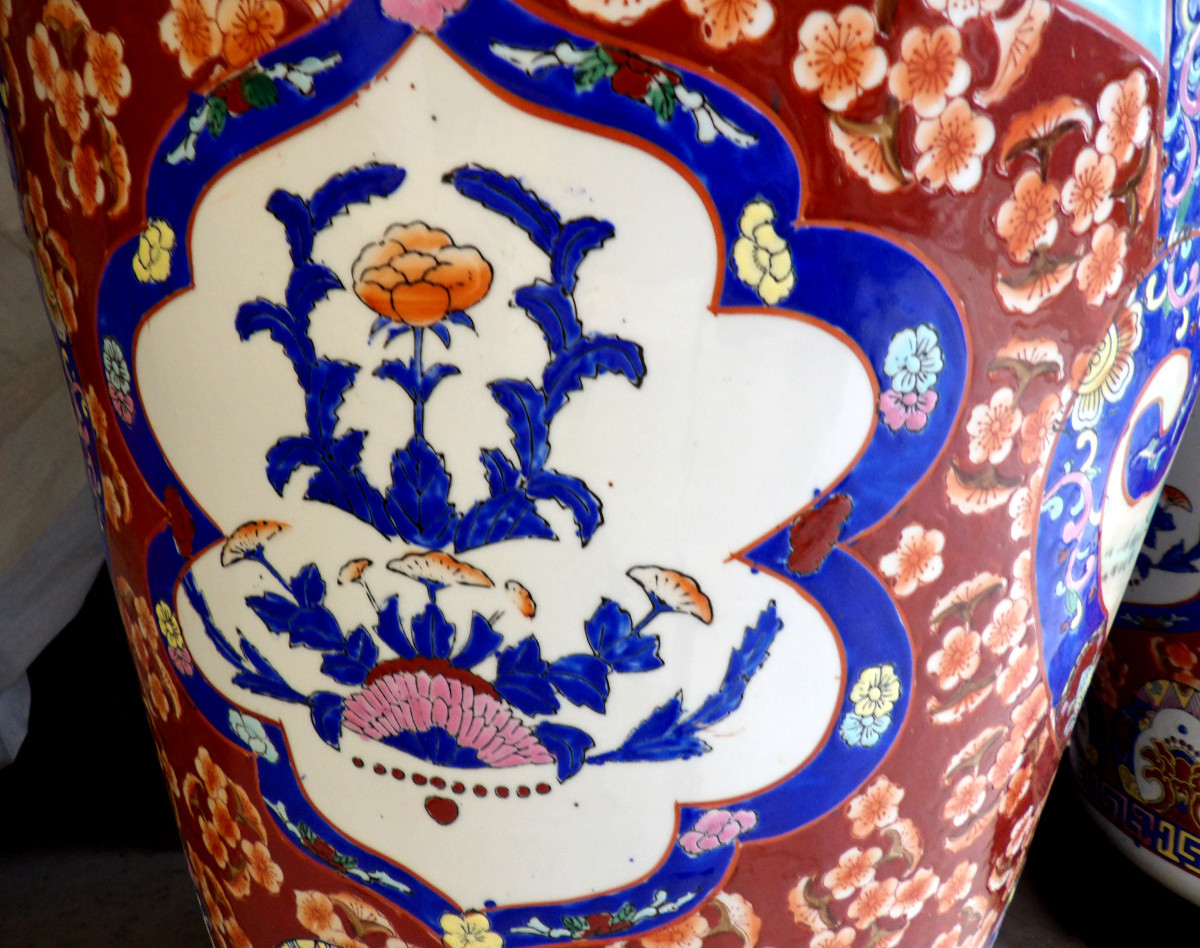 Pair Of Very Large Chinese Vases In Glazed Porcelain With Polychrome Decoration - On Bases-photo-6