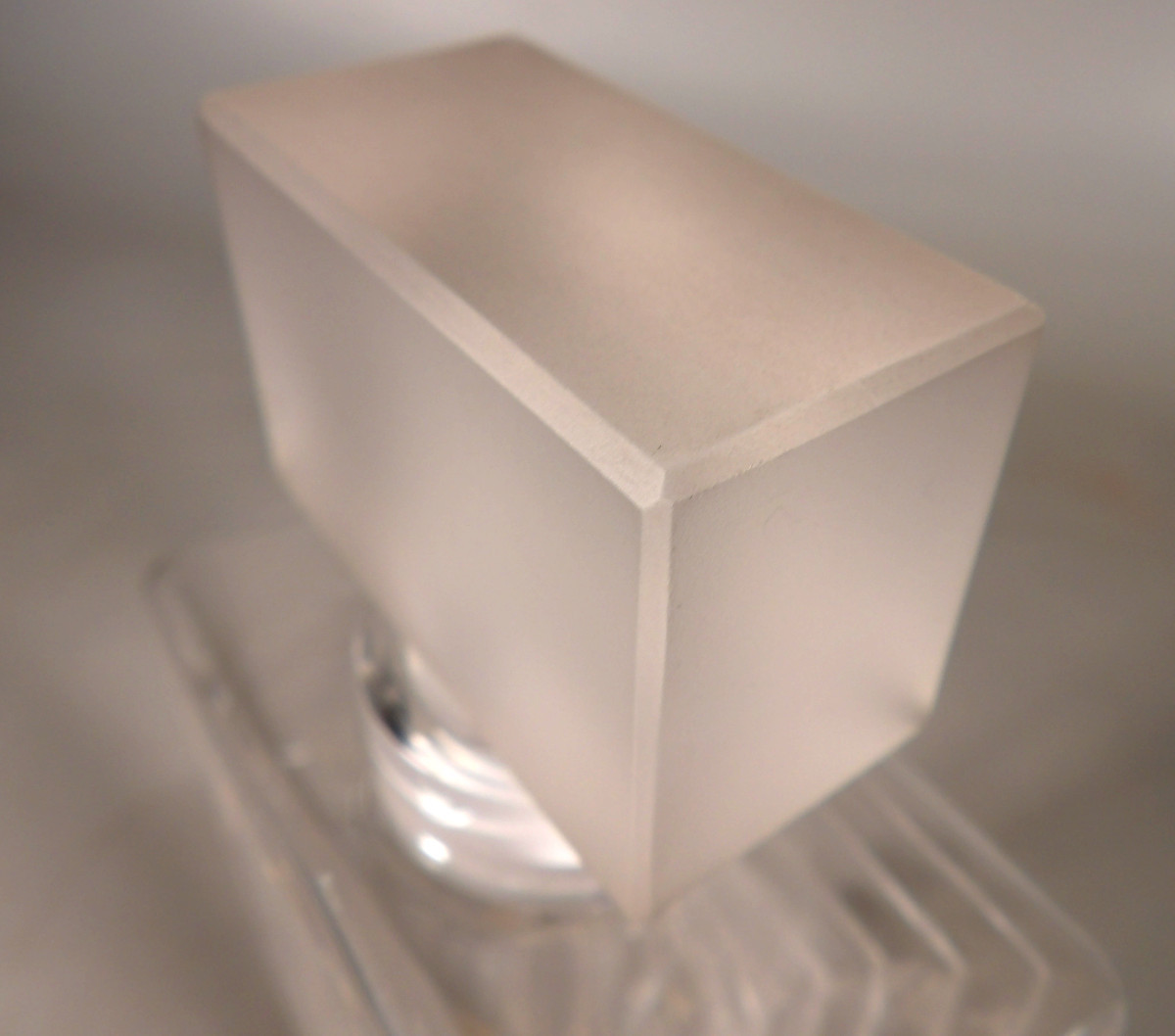 Flacon à Parfum en Cristal Modèle "Duncan" N°3  - Par LALIQUE FRANCE-photo-4