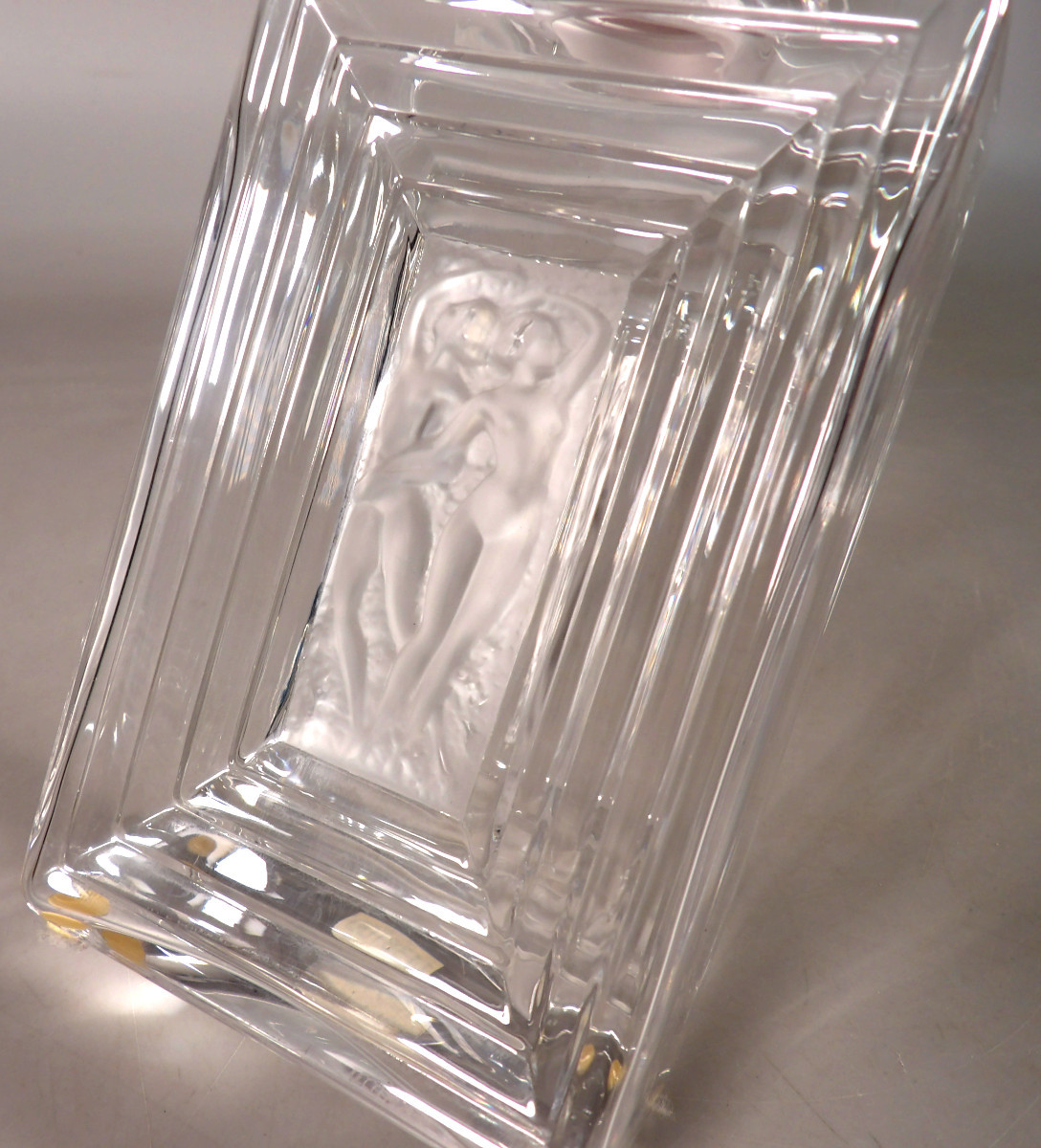 Flacon à Parfum en Cristal Modèle "Duncan" N°3  - Par LALIQUE FRANCE-photo-5