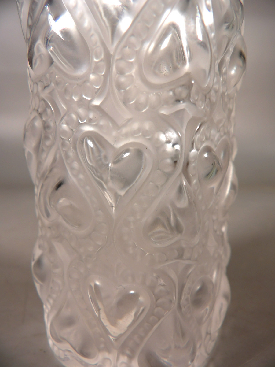 Vase en Cristal Dépoli Modèle "Amour" - Par LALIQUE FRANCE-photo-6
