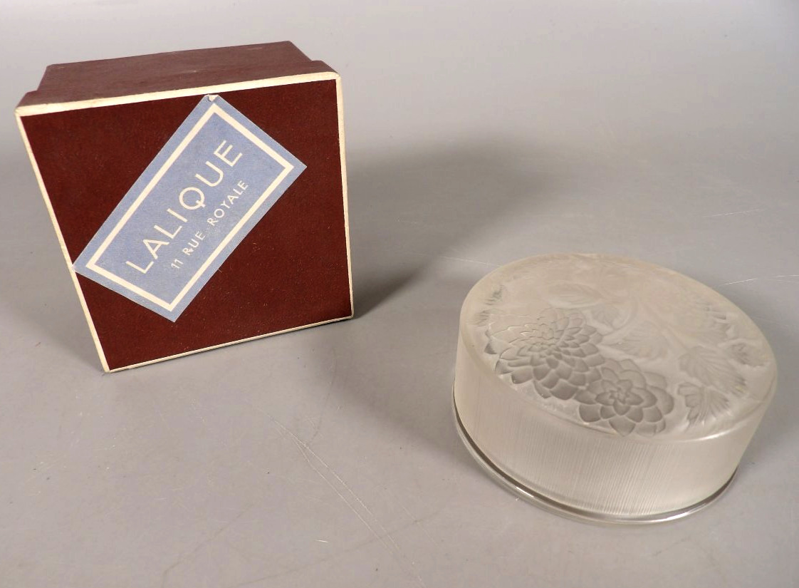 Antique Round Box With Frosted Crystal Lid - Designed In 1924 By René Lalique-photo-2