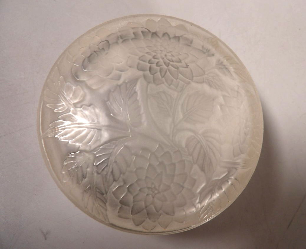Antique Round Box With Frosted Crystal Lid - Designed In 1924 By René Lalique-photo-1