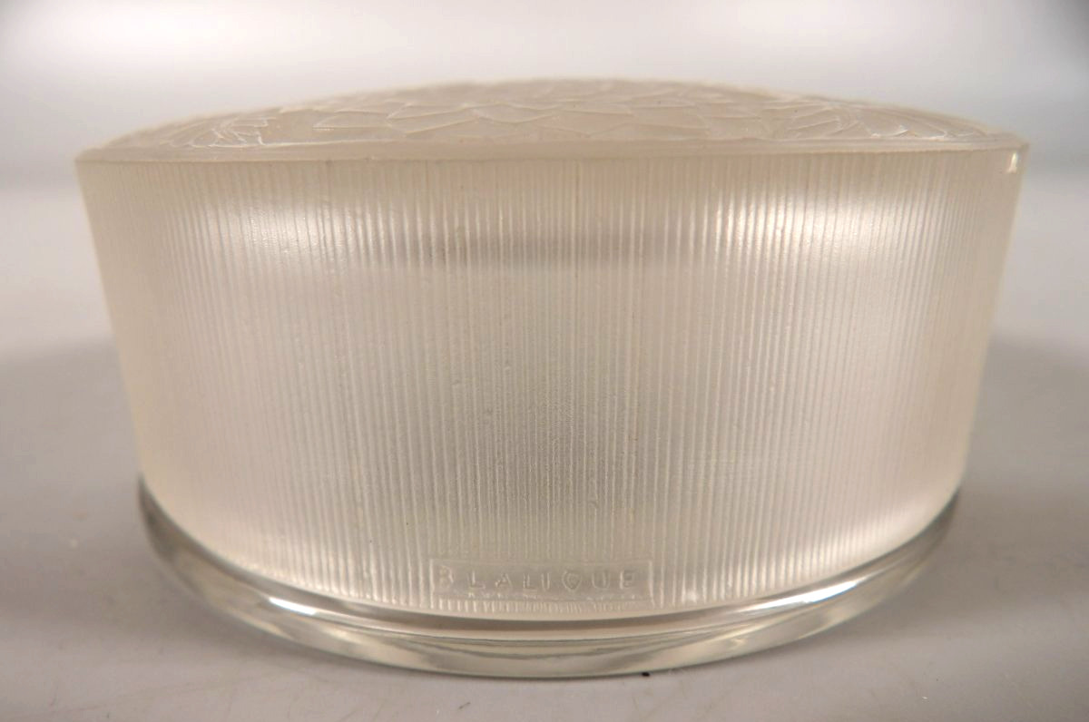 Antique Round Box With Frosted Crystal Lid - Designed In 1924 By René Lalique-photo-6