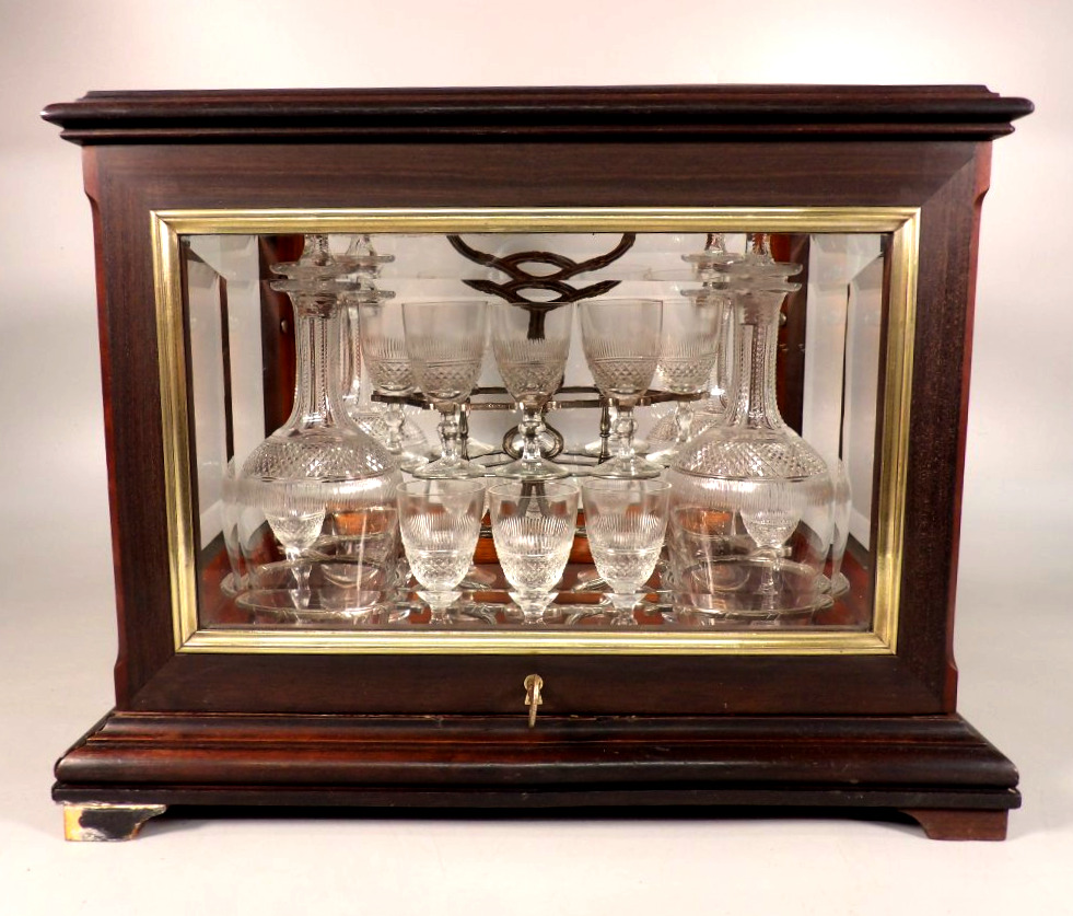 Glass-fronted Liqueur Cabinet With Removable Shelf - Napoleon III Period - By Paul Sormani