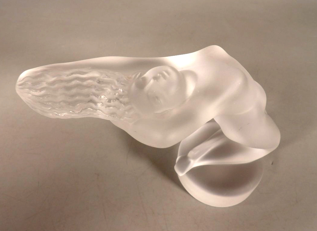 "chrysis" Frosted Crystal Sculpture - By Lalique France-photo-2