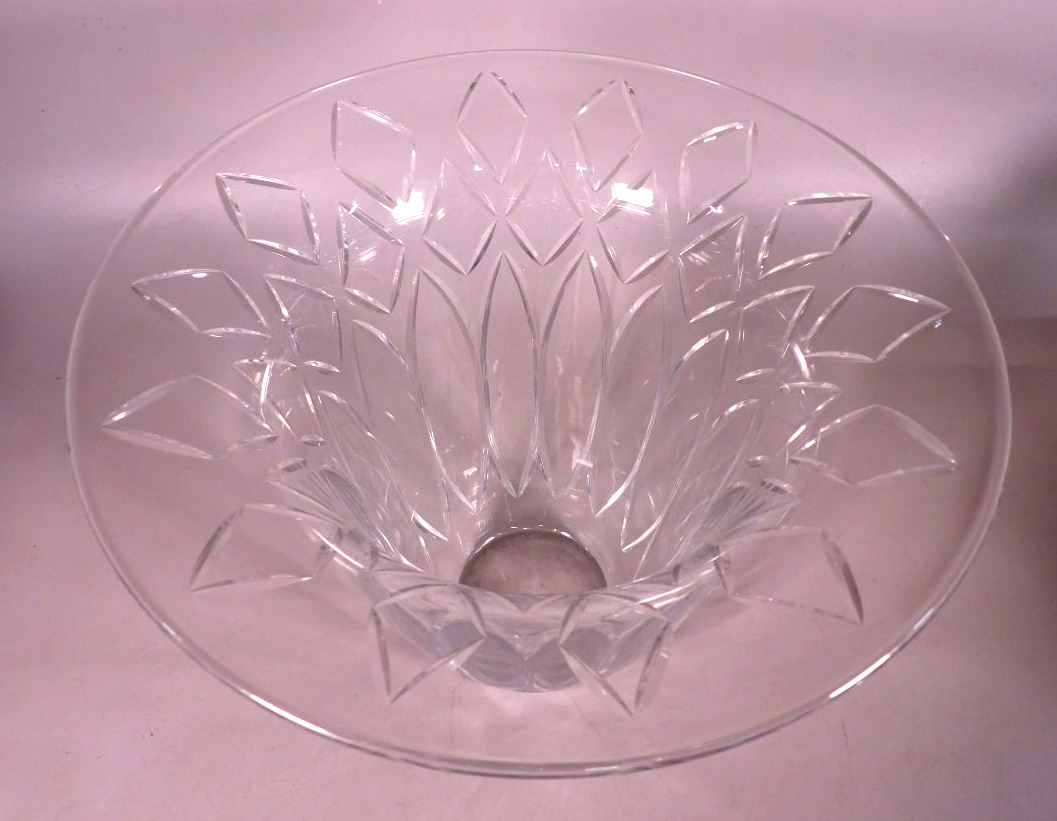 Large Cut Crystal Vase - By Baccarat France-photo-2