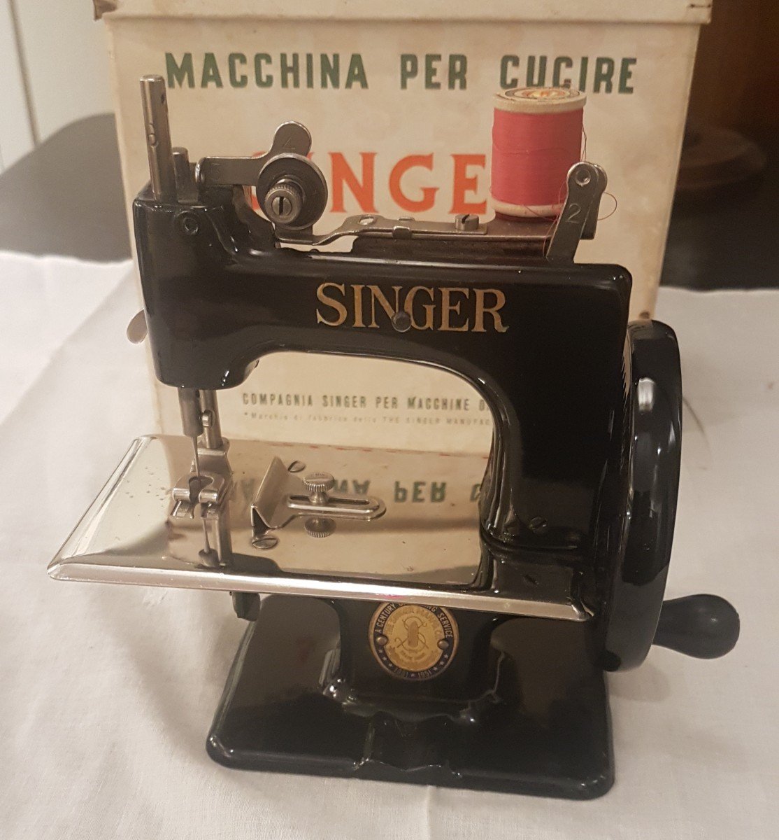 Machine à Coudre Singer  Serwing Machine 20-10  Année 1950,  Pour Enfant.-photo-8