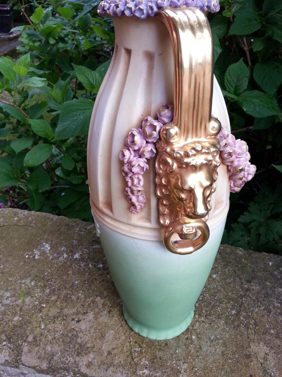 Grand Vase En Biscuit Polychrome  Austria-photo-1