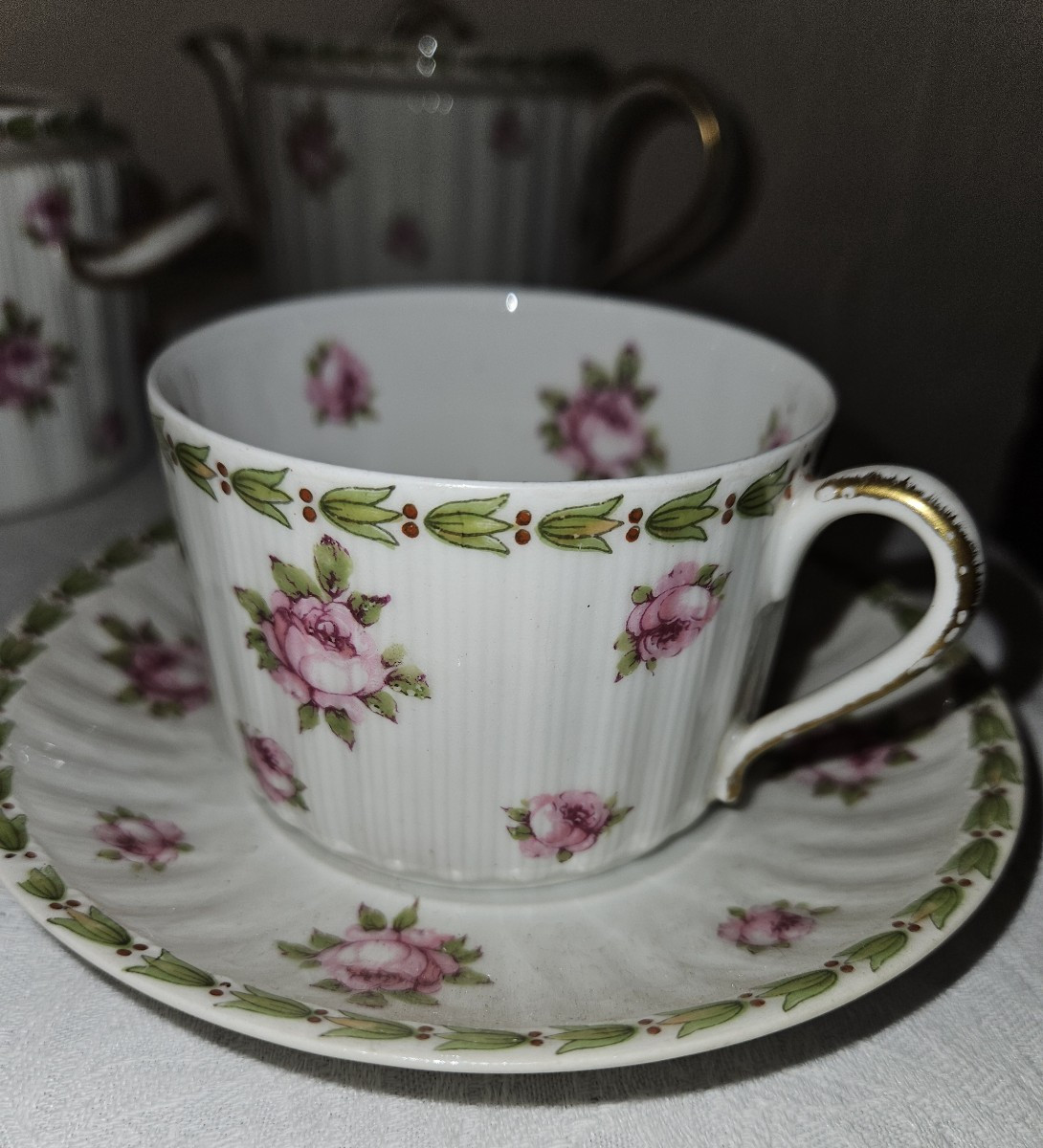 Limoges Porcelain Tête à Tête Service - Théodore  Haviland - -photo-6