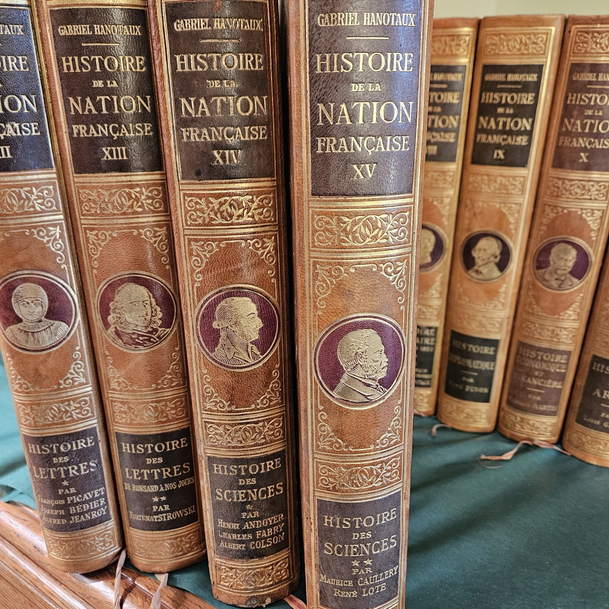 History Of The French Nation By Gabriel Hanotaux - Complete 15 Volumes - 1920 --photo-5