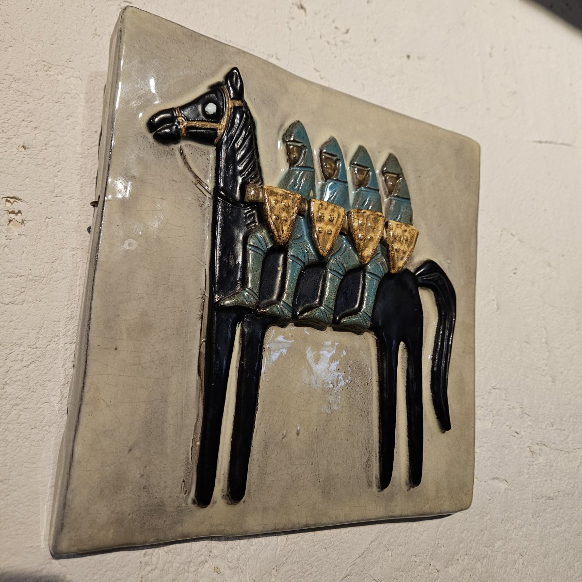 Plaque en céramique émaillée de Odette DIJEUX, "le Cheval-fée Bayard" - vers 1950.   -photo-2