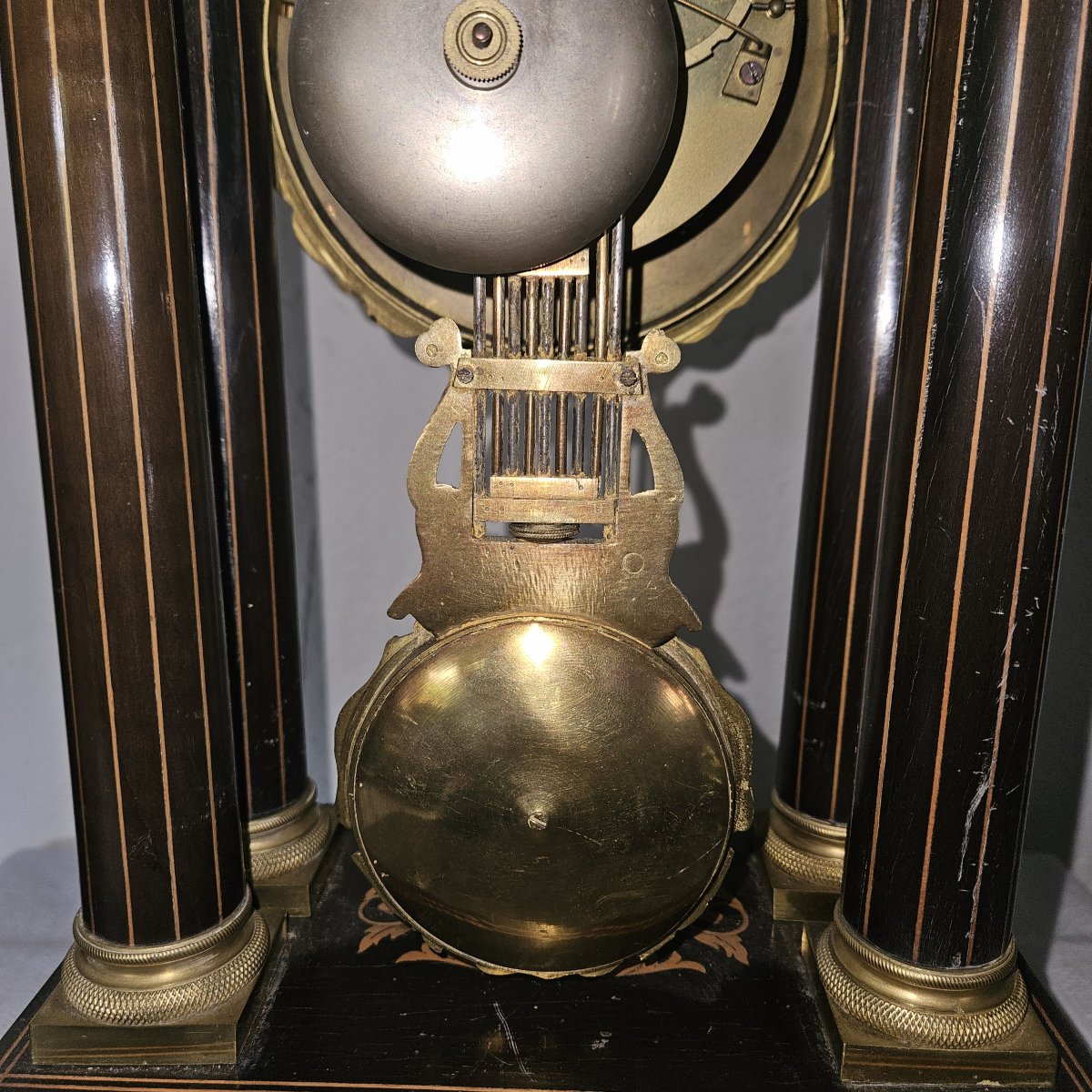 Charles X-era Clock  -  19th Century  - Rosewood And Marquetry  -  Gilded Bronze Decoration --photo-6