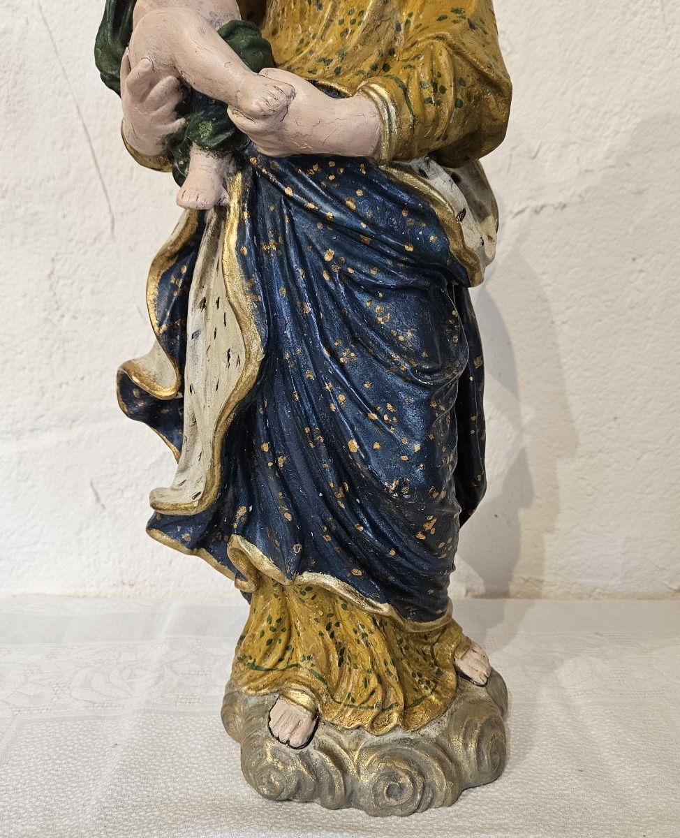 Vierge à l'enfant -  école du 19ème  -  en terre cuite polychrome  et dorée --photo-3