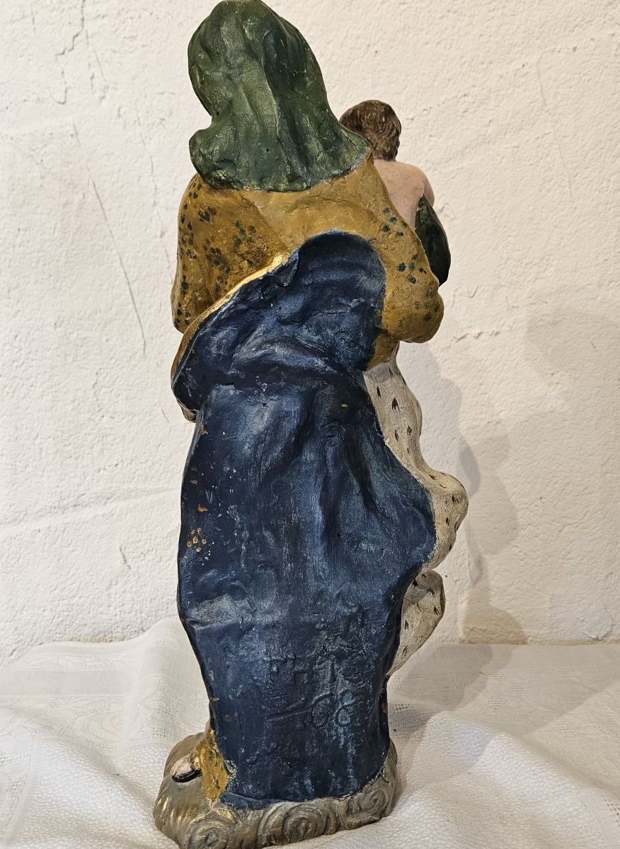 Vierge à l'enfant -  école du 19ème  -  en terre cuite polychrome  et dorée --photo-6