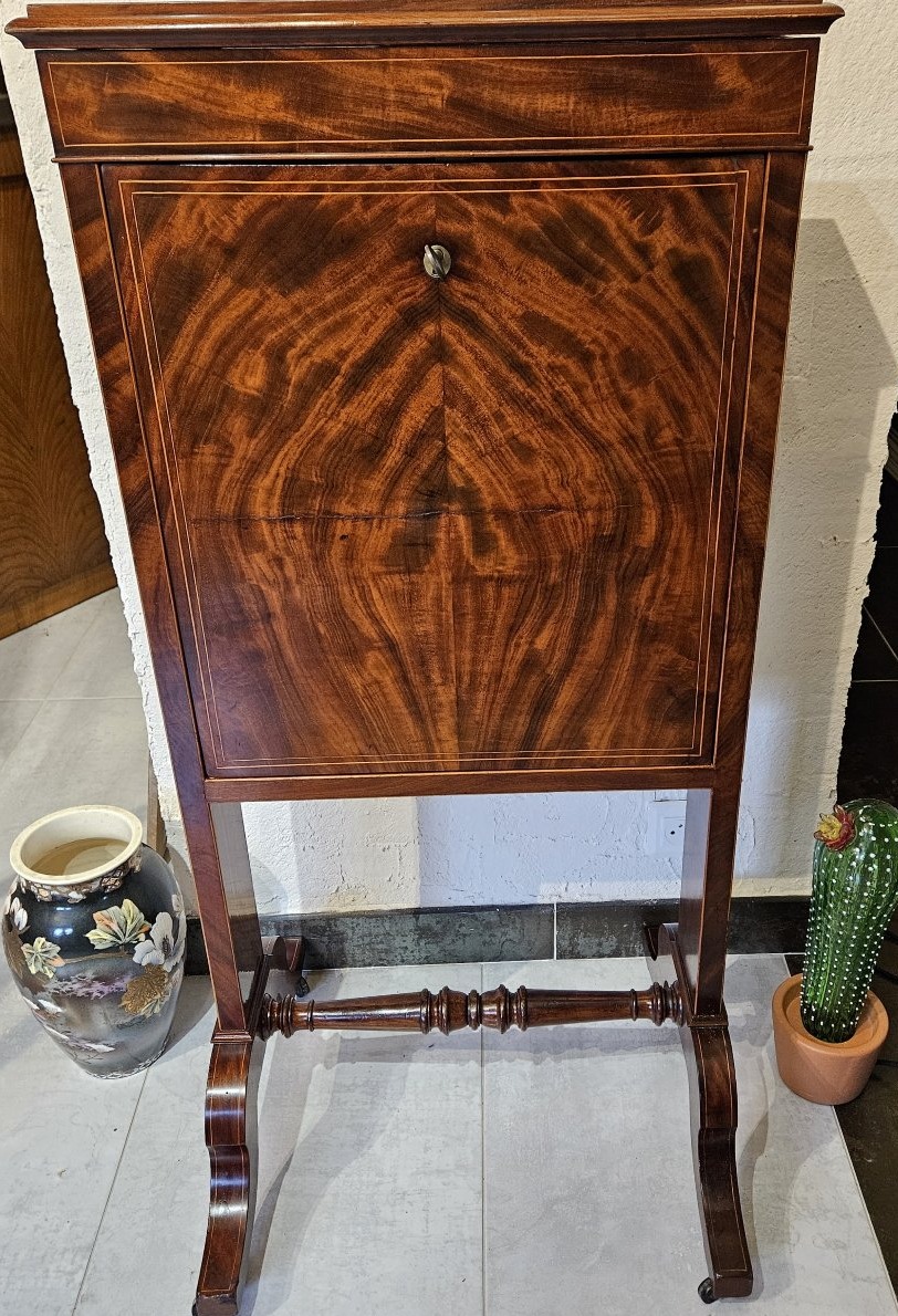 Secretary  -  Love Note  -  Desk  -  19th Century  -