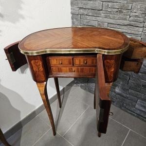 Rare table chiffonnière d'époque Louis XV attribuée à Pierre ROUSSEL (1723 - 1782)