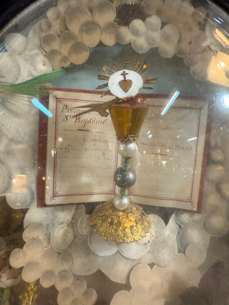 Cadre Ovale  Bois Noirci Avec Verre Bombé Religieux - Composé d'Un Calice Doré -un Livre Ouvert-photo-2