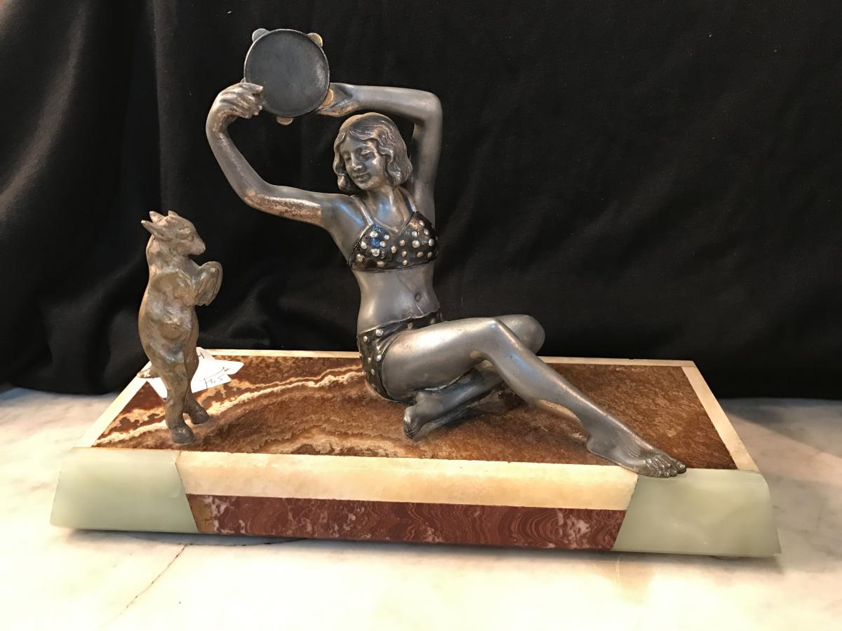 Danseuse En Régule Playing Tambourine, With Her Goat In Bronze-art Deco