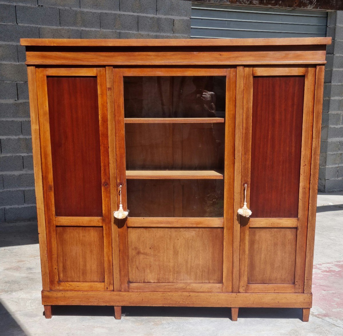 Bibliothèque trois portes, en acajou de style Restauration, d'époque 19ème -photo-4