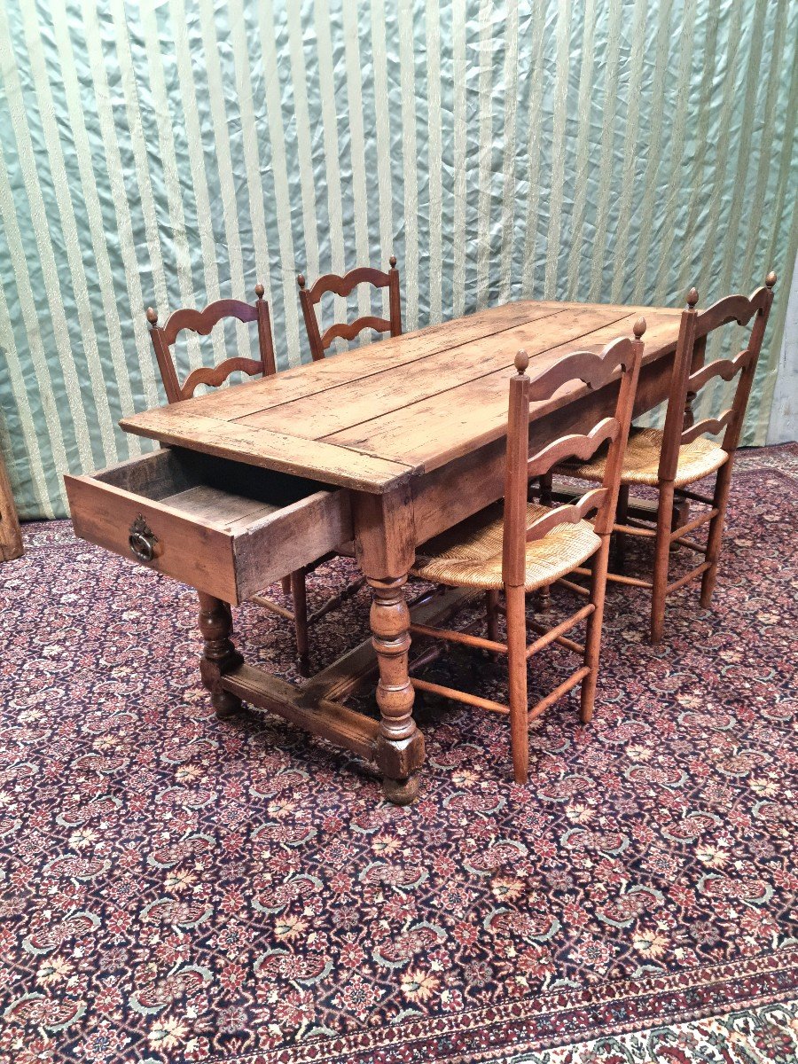 Table De Ferme En Merisier, De Style Louis XIII, d'époque 18ème -photo-1