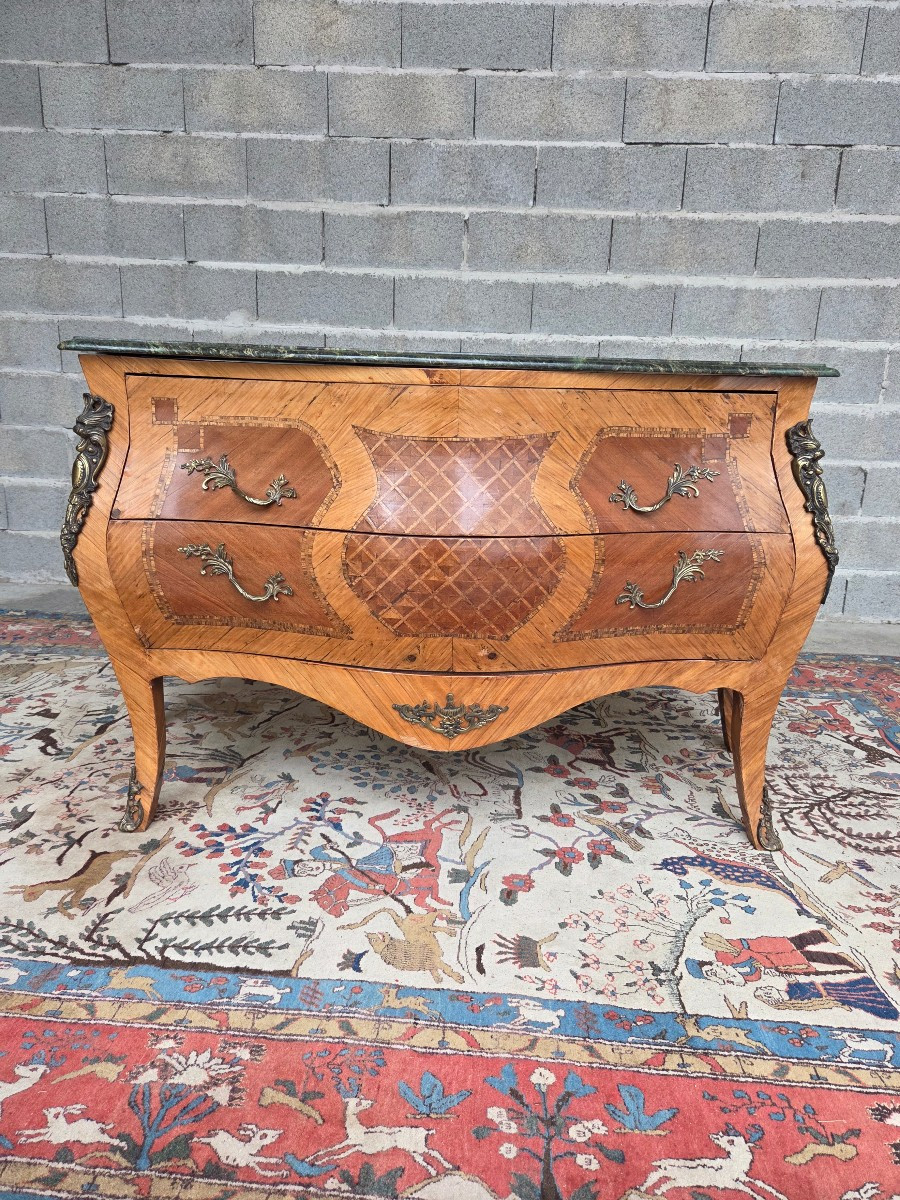 Commode galbée en marqueterie, Louis XV, d'époque XXème -photo-3