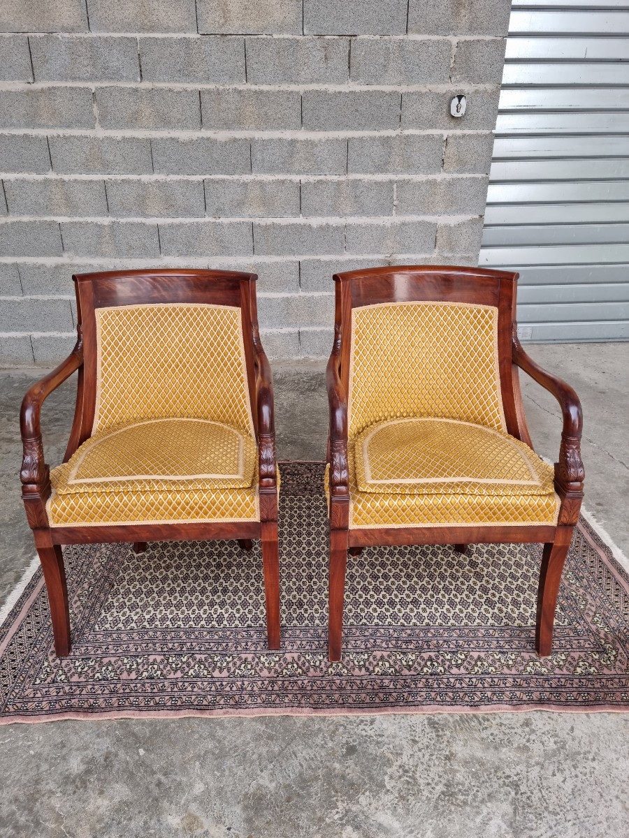 Pair Of Restoration Period Armchairs In Cuban Mahogany, 14th Century
