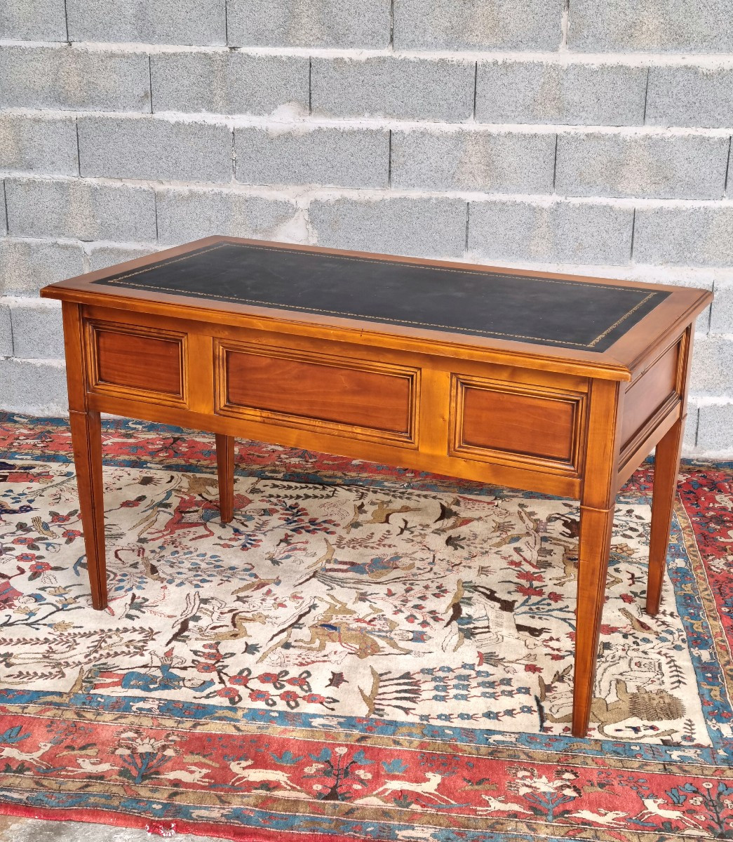 Bureau de milieu, en merisier clair, deux tirettes. Louis XVI , d'époque XXᵉ siècle – -photo-6