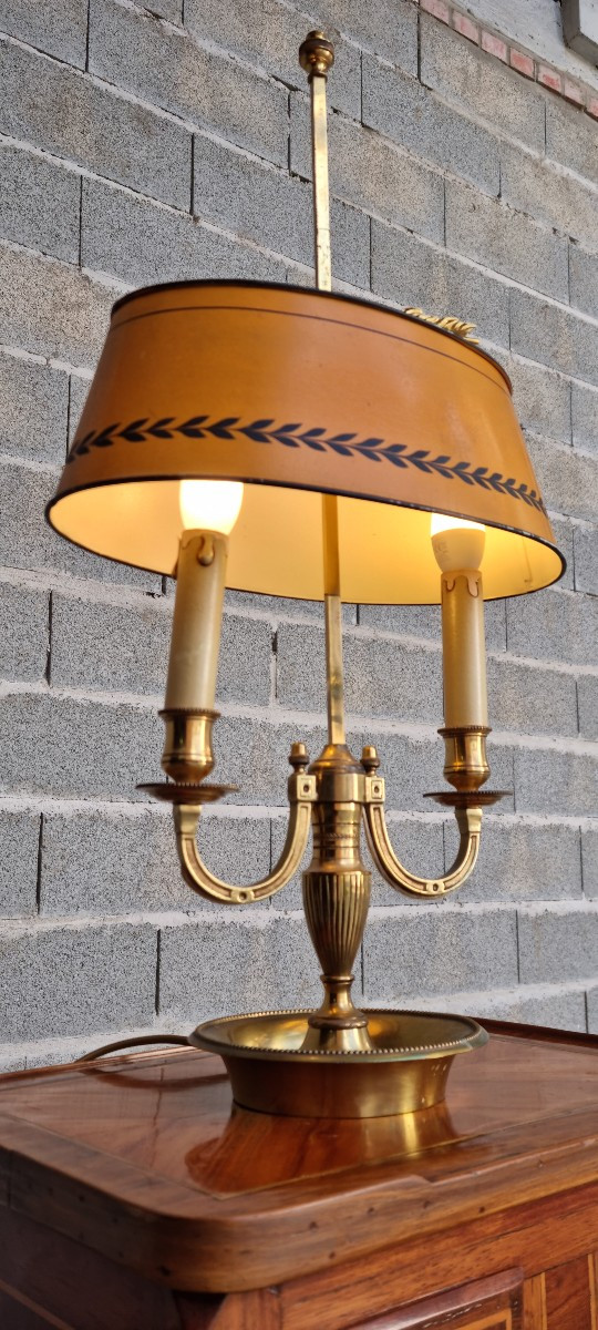 Lampe bouillotte en bronze et tôle laquée jaune, Louis XVI , d'époque XXème siècle-photo-3