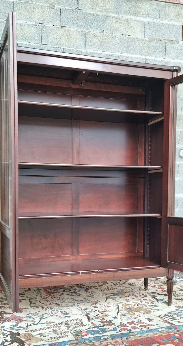 Bibliothèque vitrine en acajou,Louis XVI, d'époque XXème -photo-2