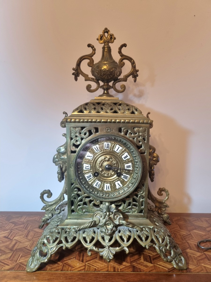 Pendule de cheminée Napoléon III en bronze doré ajouré, XIXᵉ siècle-photo-3