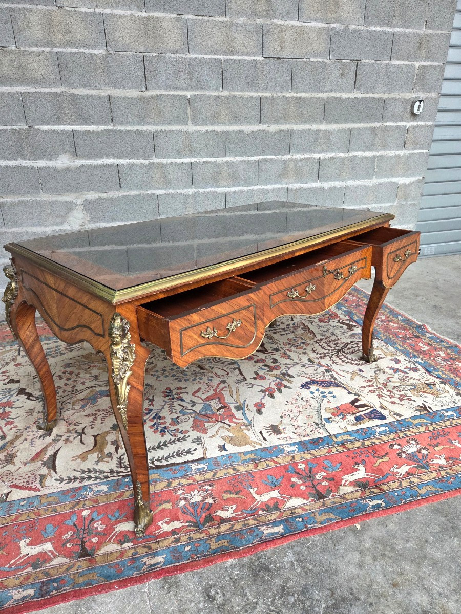 Bureau plat Louis XV, double face , placage de palissandre ,bronzes dorés, fin XIXᵉ , début XXè-photo-3