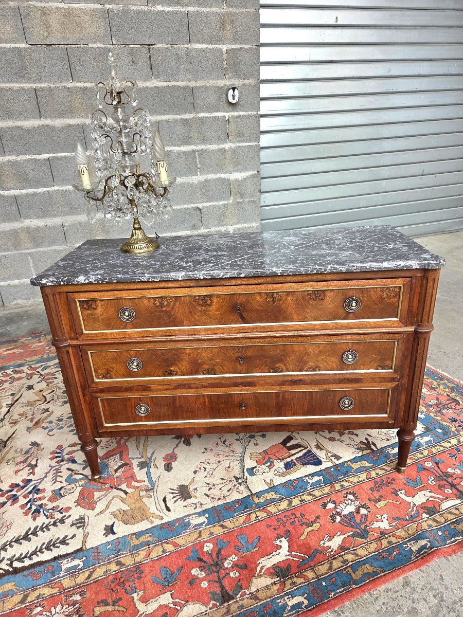 Commode Louis XVI en acajou et filets de laiton, XIXᵉ siècle-photo-8