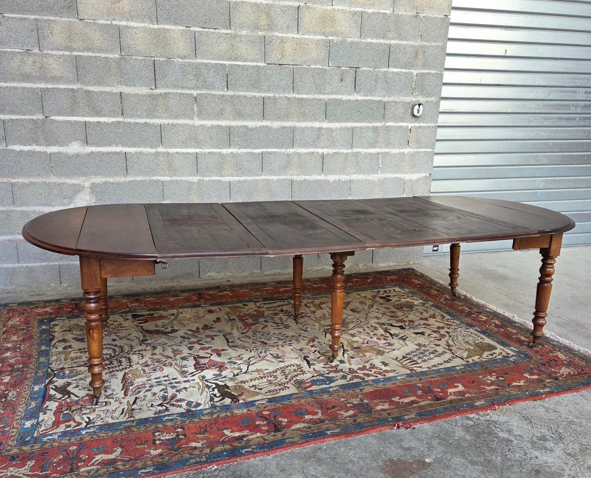 Six-legged Table, In Mahogany, 19th-century Restoration 