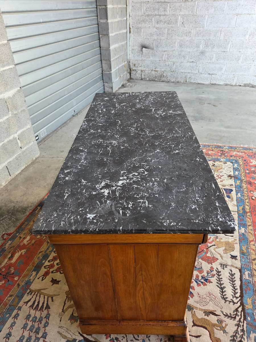 Commode Louis-Philippe en merisier massif, quatre tiroirs, marbre à gorge, d'époque XIXe siècle-photo-4