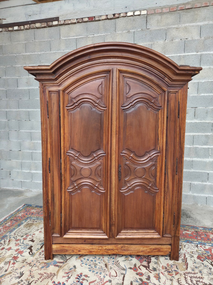  Double Evolution Walnut Armoire, Louis XIV, 18thᵉ Century