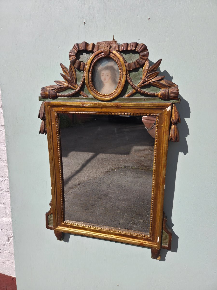 Miroir en bois doré à décor de nœud rubané, Louis XVI d'époque XIXème -photo-3