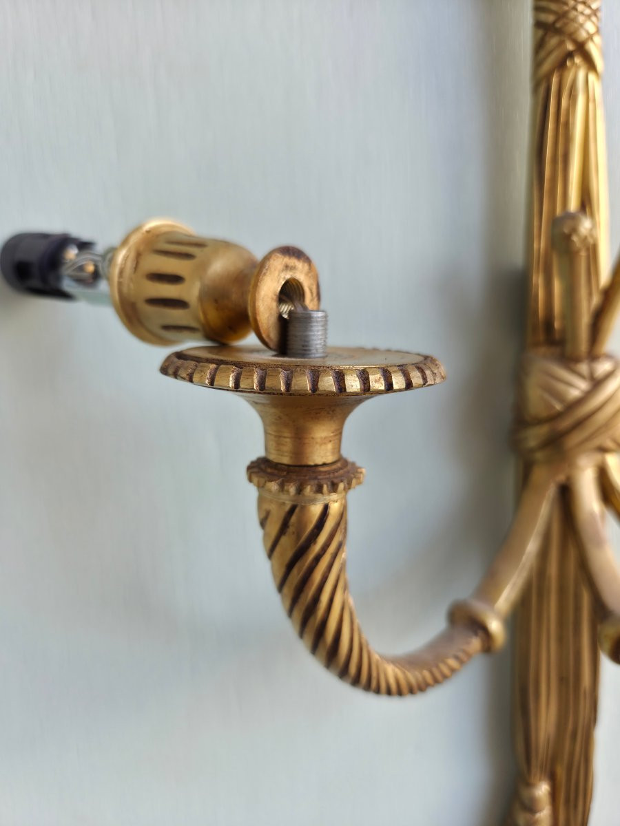 Paire d'appliques  en bonze doré,  Louis XVI, d'époque XIXème -photo-7