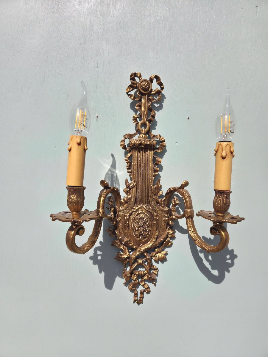Paire d'appliques en bronze doré, Louis XVI d'époque XIXème-photo-1