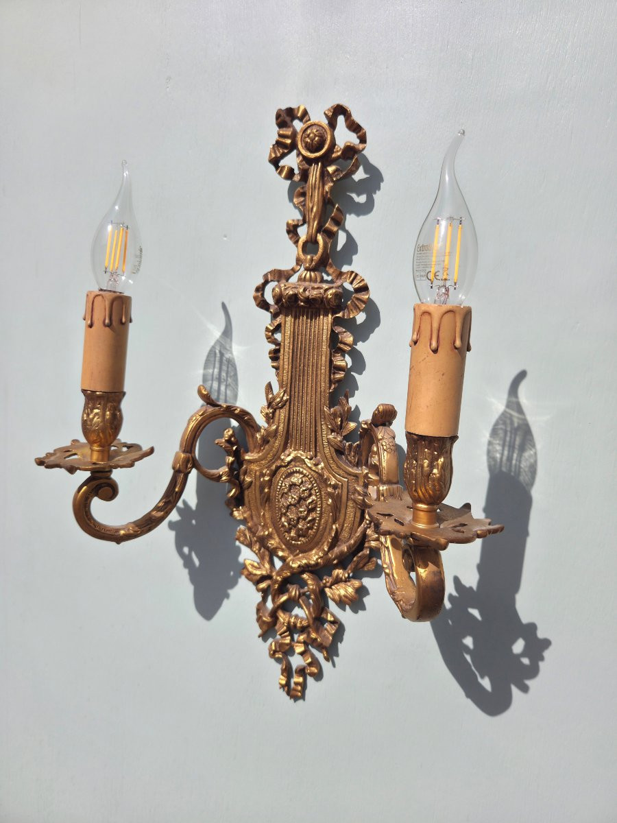 Paire d'appliques en bronze doré, Louis XVI d'époque XIXème-photo-3