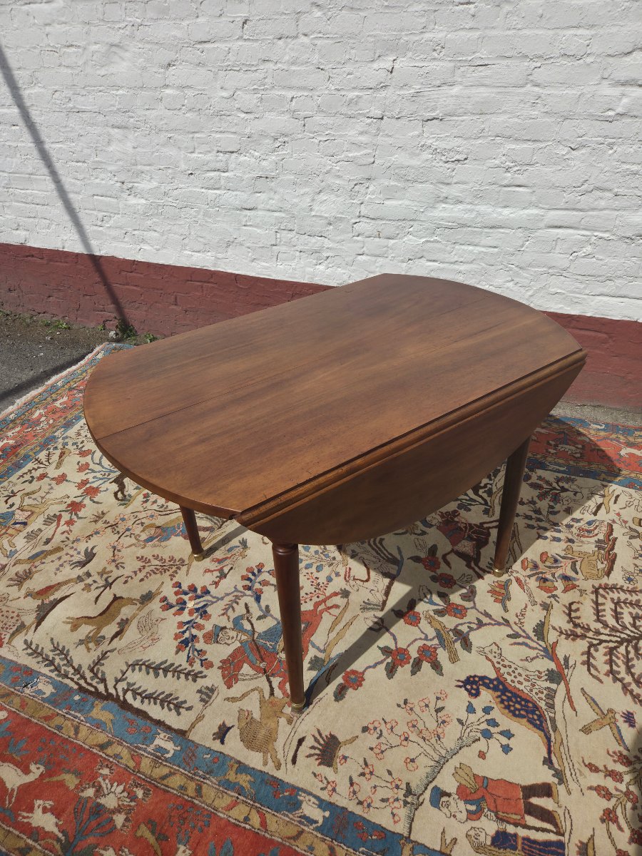 Table à abattants en noyer, Louis XVI, fin  XIXème, début XXᵉ siècle.-photo-2