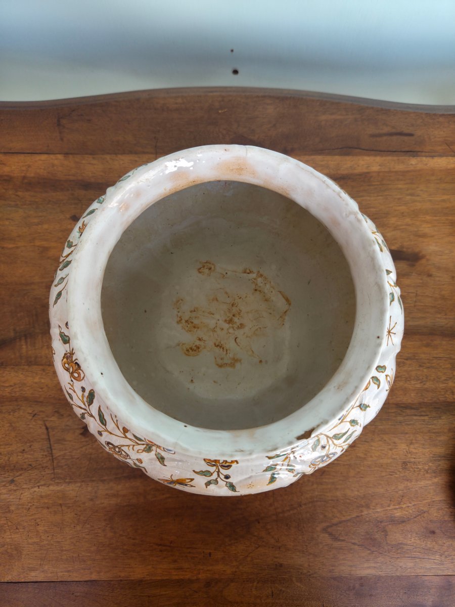 Pot couvert en faïence polychrome dans le goût de Moustier, d'époque XI-photo-4