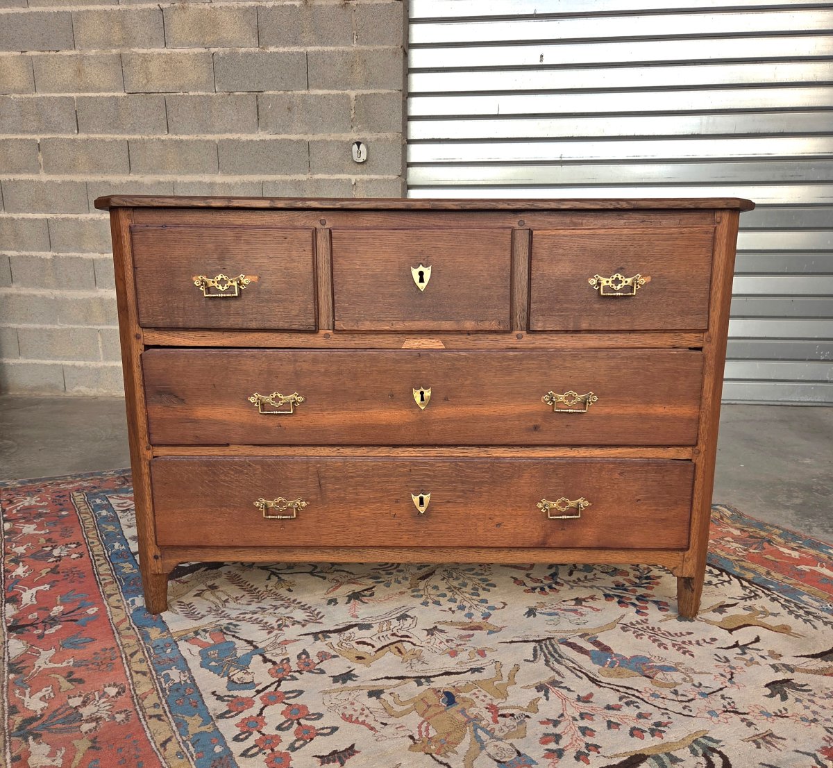 Commode en chêne, régionale, Louis XVI, d'époque XVIIIᵉ Siècle