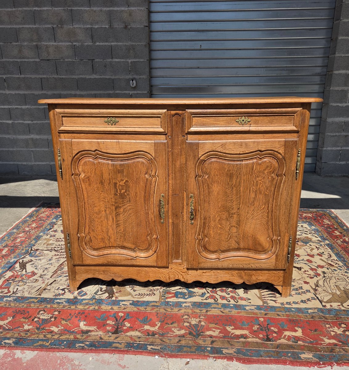 Buffet deux portes en chêne clair, mouluré, Louis XV, d'époque  XVIIIème-photo-8