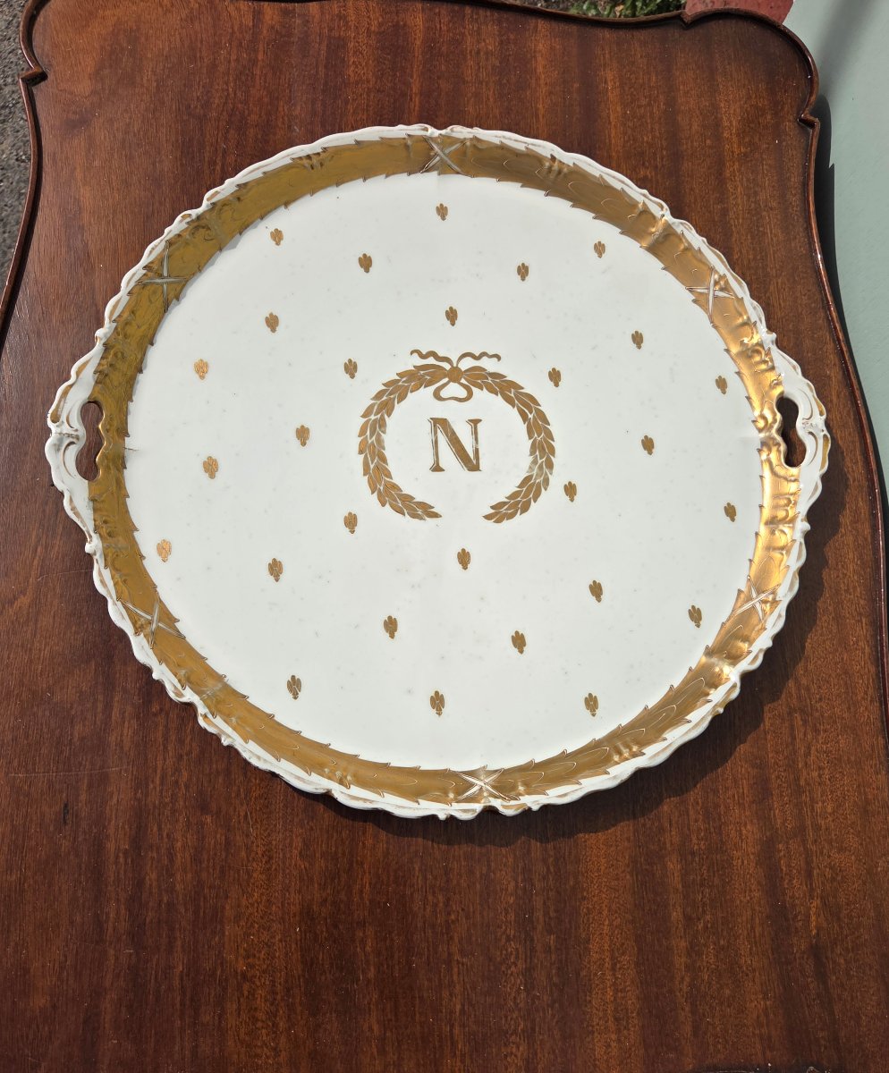 Plateau en porcelaine de Paris à décor impérial « N », Empire, Époque Napoléon III
