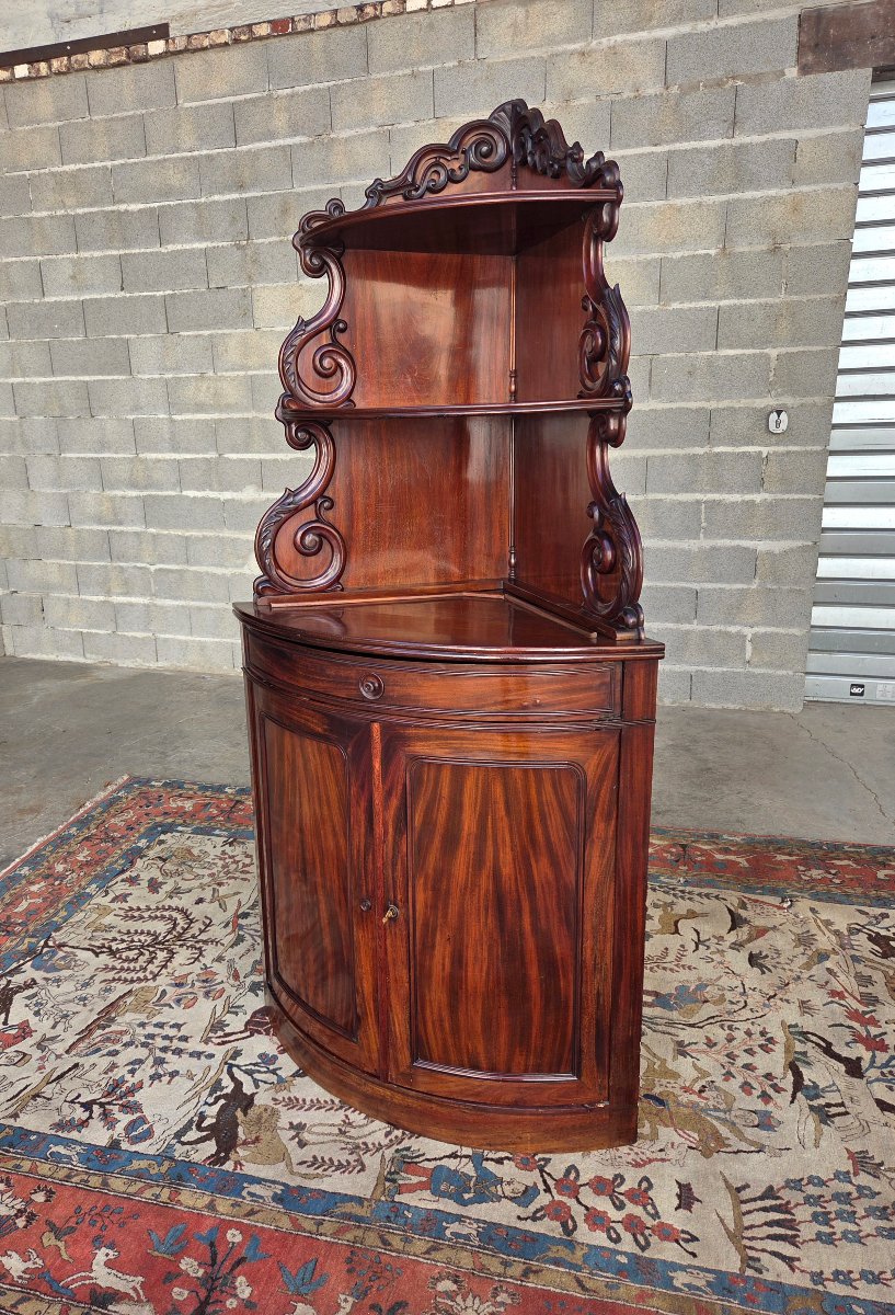 Victorian Mahogany Corner Cabinet. England, Circa 1860–1880. 19th-century Period Piece -photo-2