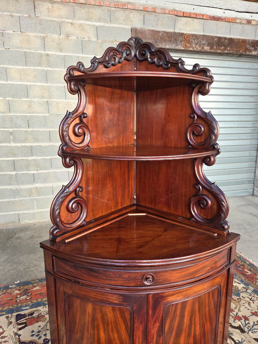Victorian Mahogany Corner Cabinet. England, Circa 1860–1880. 19th-century Period Piece -photo-7